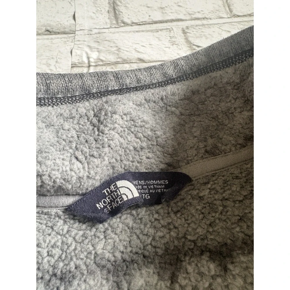 The North Face Mens Gordon Lyons AOP Aztec Fleece Pullover Grey Black XL